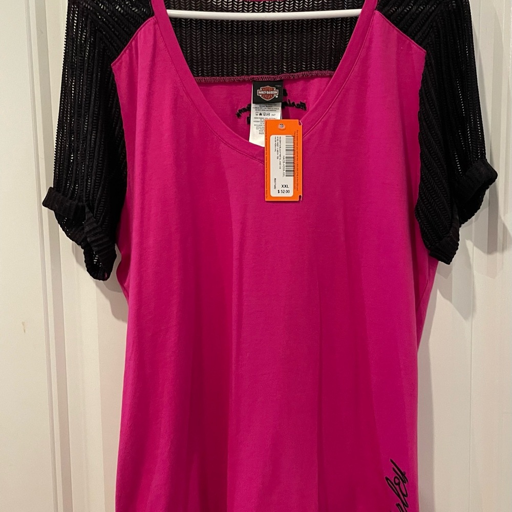 Harley-Davidson Women's Fuchsia and Black Tee